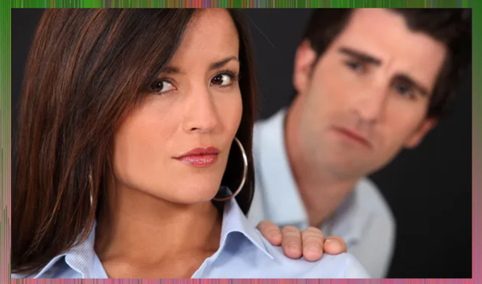 12 Signs of a Controlling Wife & How to Handle It